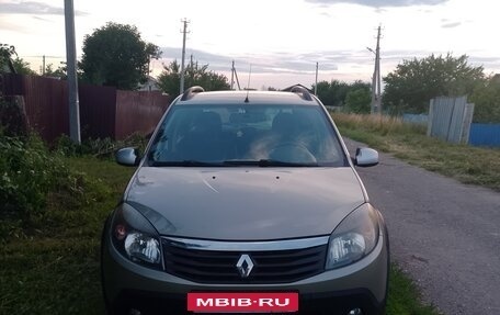Renault Sandero I, 2012 год, 710 000 рублей, 1 фотография