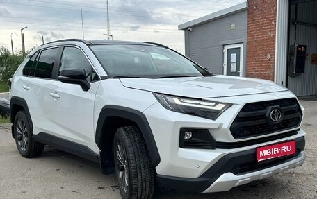 Toyota RAV4, 2025 год, 3 780 000 рублей, 1 фотография