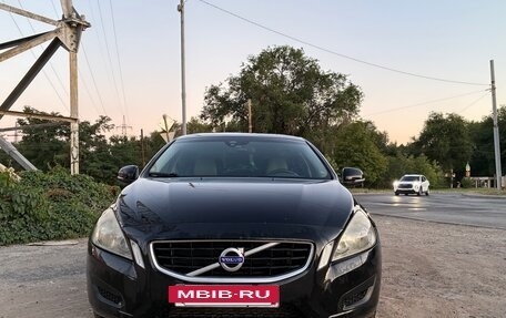 Volvo S60 III, 2011 год, 799 000 рублей, 2 фотография