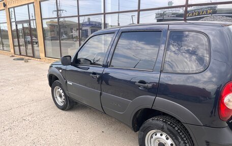 Chevrolet Niva I рестайлинг, 2012 год, 560 000 рублей, 2 фотография