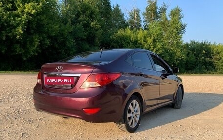 Hyundai Solaris II рестайлинг, 2011 год, 750 000 рублей, 3 фотография