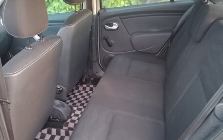 Renault Sandero I, 2012 год, 710 000 рублей, 9 фотография