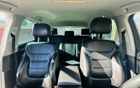 Volkswagen Touareg III, 2014 год, 1 850 000 рублей, 14 фотография