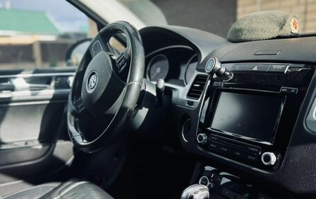 Volkswagen Touareg III, 2014 год, 1 850 000 рублей, 9 фотография