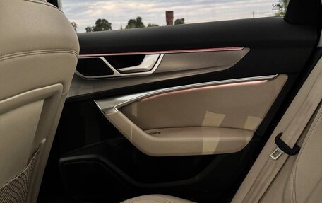Audi A6, 2021 год, 3 900 000 рублей, 17 фотография