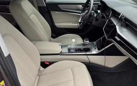 Audi A6, 2021 год, 3 900 000 рублей, 22 фотография