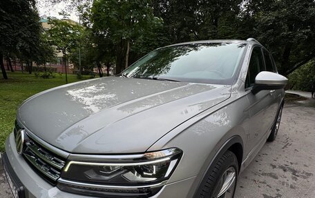 Volkswagen Tiguan II, 2020 год, 2 800 000 рублей, 5 фотография