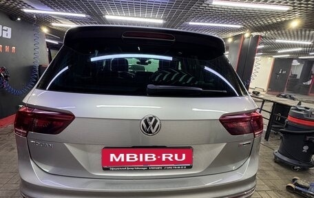 Volkswagen Tiguan II, 2020 год, 2 800 000 рублей, 10 фотография