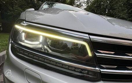 Volkswagen Tiguan II, 2020 год, 2 800 000 рублей, 17 фотография