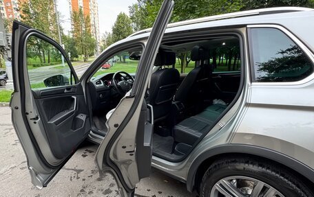Volkswagen Tiguan II, 2020 год, 2 800 000 рублей, 33 фотография