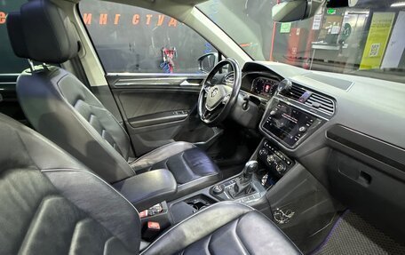Volkswagen Tiguan II, 2020 год, 2 800 000 рублей, 29 фотография