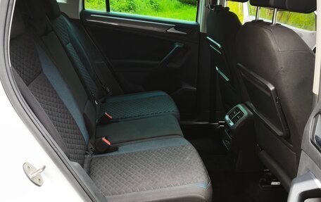 Volkswagen Tiguan II, 2019 год, 2 600 000 рублей, 7 фотография