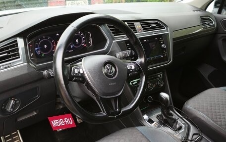 Volkswagen Tiguan II, 2019 год, 2 600 000 рублей, 6 фотография