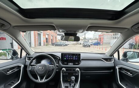 Toyota RAV4, 2025 год, 3 780 000 рублей, 9 фотография