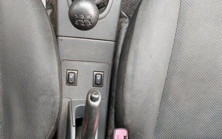 Suzuki Ignis II (HR), 2007 год, 440 000 рублей, 12 фотография