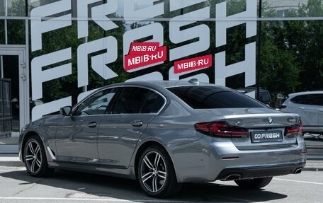 BMW 5 серия, 2020 год, 4 950 000 рублей, 2 фотография