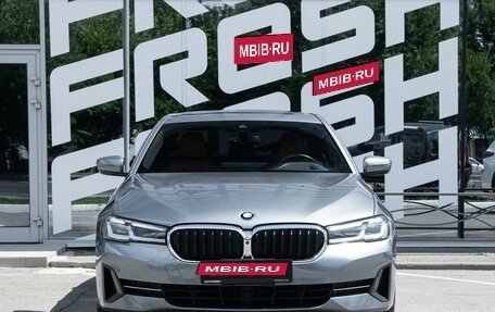 BMW 5 серия, 2020 год, 4 950 000 рублей, 3 фотография