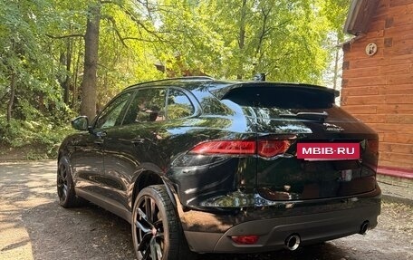 Jaguar F-Pace, 2018 год, 3 190 000 рублей, 6 фотография