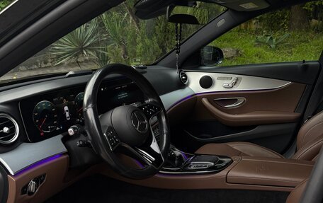 Mercedes-Benz E-Класс, 2020 год, 3 950 000 рублей, 15 фотография