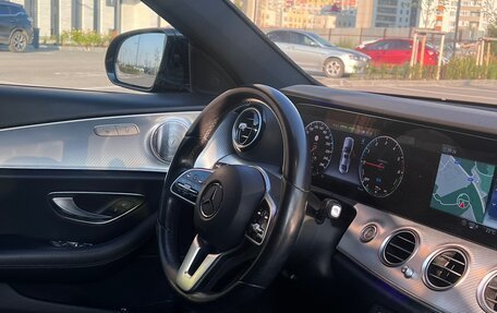 Mercedes-Benz E-Класс, 2019 год, 3 500 000 рублей, 8 фотография