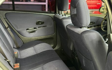 Mitsubishi Carisma I, 2001 год, 239 000 рублей, 10 фотография