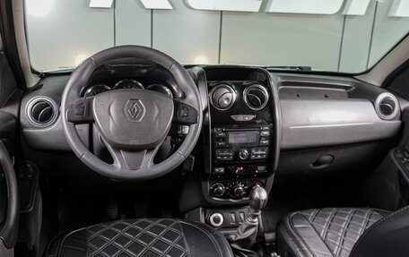 Renault Duster I рестайлинг, 2017 год, 1 359 000 рублей, 6 фотография