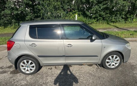 Skoda Fabia II, 2009 год, 450 000 рублей, 6 фотография