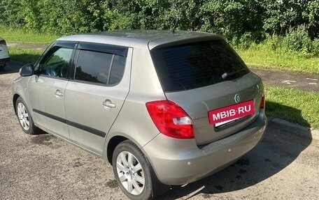 Skoda Fabia II, 2009 год, 450 000 рублей, 4 фотография