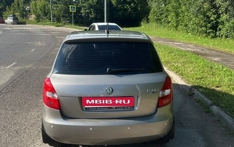 Skoda Fabia II, 2009 год, 450 000 рублей, 3 фотография