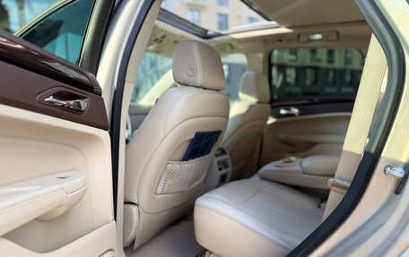 Cadillac SRX II рестайлинг, 2012 год, 1 350 000 рублей, 7 фотография