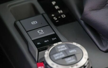 Toyota 4Runner, 2026 год, 9 365 000 рублей, 15 фотография