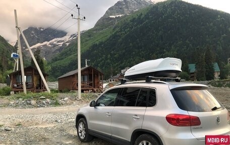 Volkswagen Tiguan I, 2011 год, 1 350 000 рублей, 2 фотография