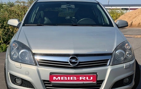 Opel Astra H, 2007 год, 550 000 рублей, 2 фотография
