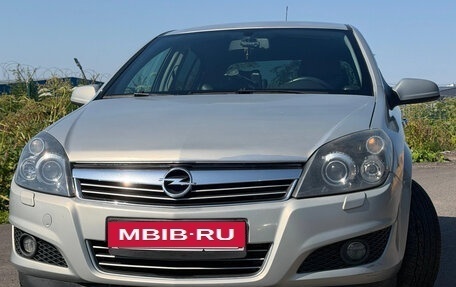 Opel Astra H, 2007 год, 550 000 рублей, 3 фотография