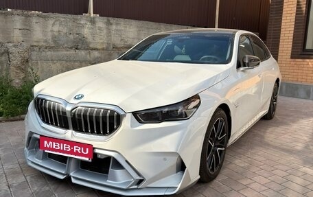 BMW 5 серия, 2025 год, 7 600 000 рублей, 3 фотография