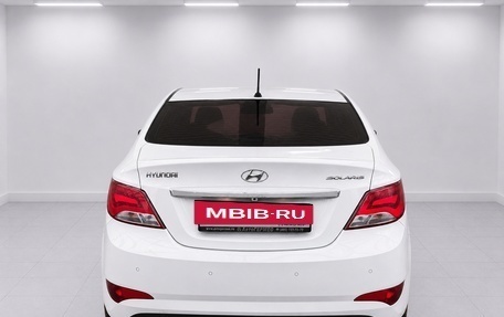 Hyundai Solaris II рестайлинг, 2015 год, 940 000 рублей, 3 фотография