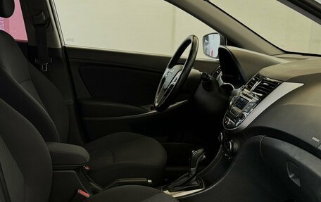 Hyundai Solaris II рестайлинг, 2015 год, 940 000 рублей, 12 фотография