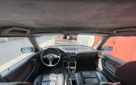 BMW 5 серия, 1992 год, 500 000 рублей, 9 фотография