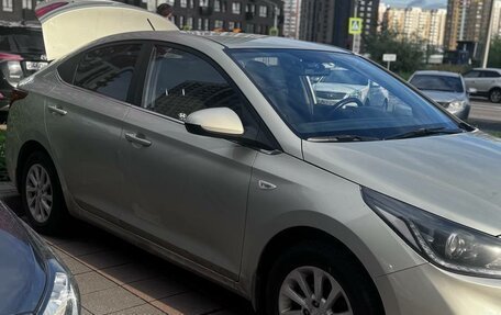 Hyundai Solaris II рестайлинг, 2018 год, 1 290 000 рублей, 6 фотография