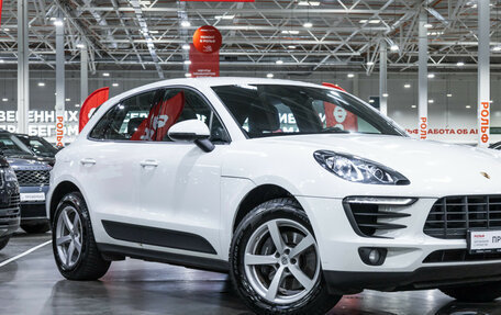 Porsche Macan I рестайлинг, 2018 год, 3 249 700 рублей, 6 фотография