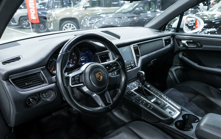 Porsche Macan I рестайлинг, 2018 год, 3 249 700 рублей, 19 фотография