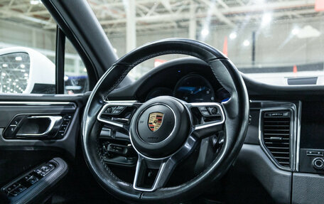 Porsche Macan I рестайлинг, 2018 год, 3 249 700 рублей, 30 фотография