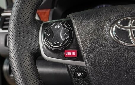 Toyota Camry, 2013 год, 1 349 000 рублей, 14 фотография