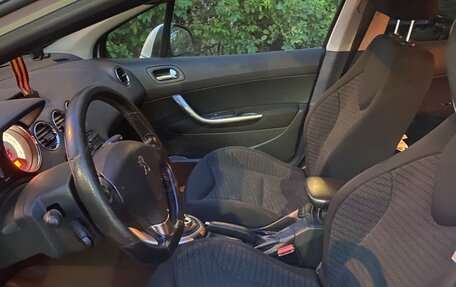 Peugeot 308 II, 2012 год, 350 000 рублей, 2 фотография