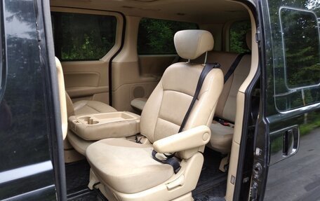 Hyundai Grand Starex Grand Starex I рестайлинг 2, 2010 год, 1 320 000 рублей, 12 фотография