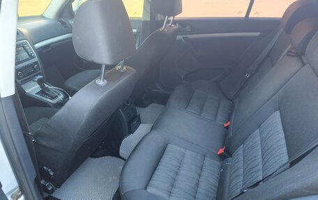 Skoda Octavia, 2011 год, 650 000 рублей, 10 фотография