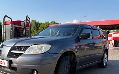 Mitsubishi Outlander III рестайлинг 3, 2005 год, 480 000 рублей, 7 фотография