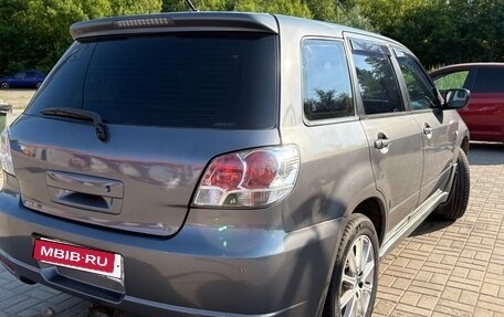 Mitsubishi Outlander III рестайлинг 3, 2005 год, 480 000 рублей, 4 фотография