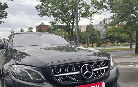 Mercedes-Benz E-Класс, 2019 год, 1 999 999 рублей, 5 фотография