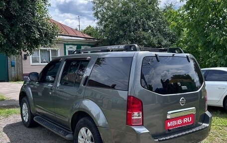 Nissan Pathfinder, 2007 год, 890 000 рублей, 2 фотография